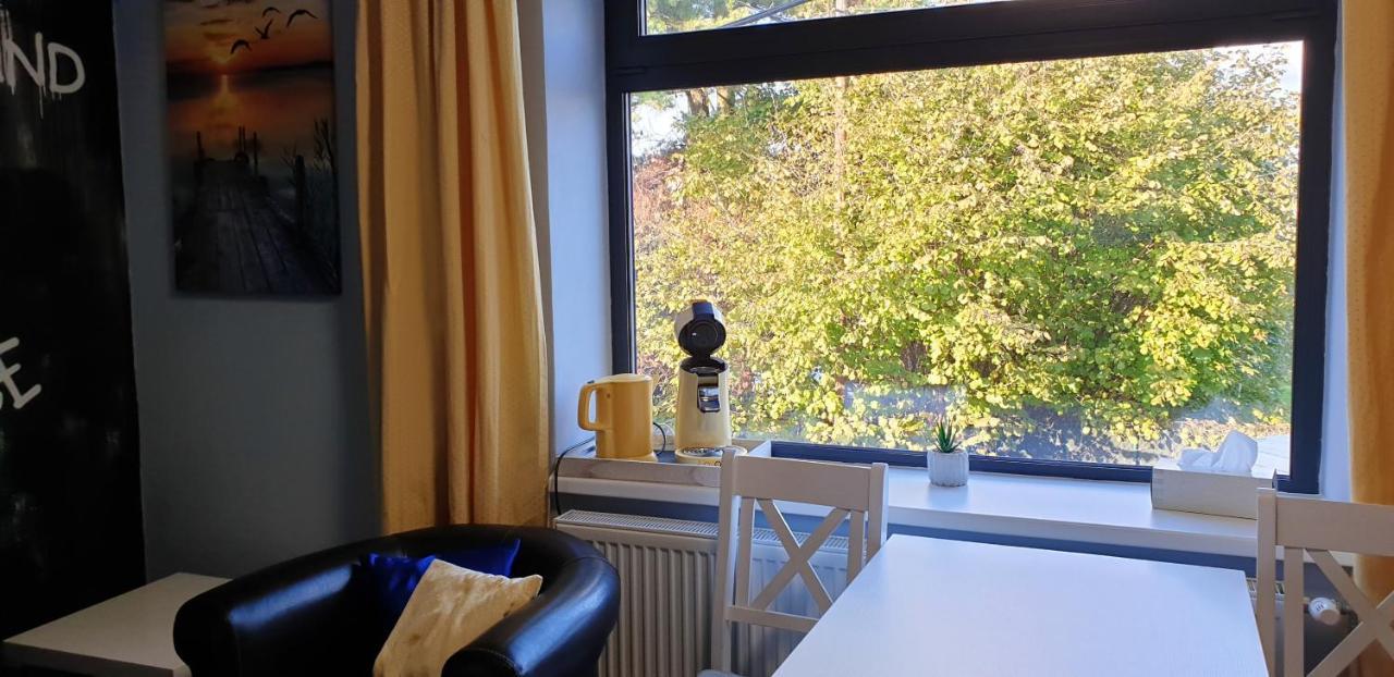 2 Bedrooms House With Enclosed Garden And Wifi At Slezska Ostrava Eksteriør billede